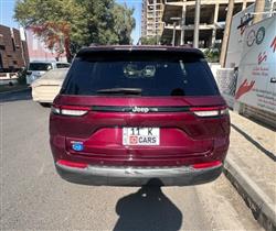 جیپ گراند شیرۆکی